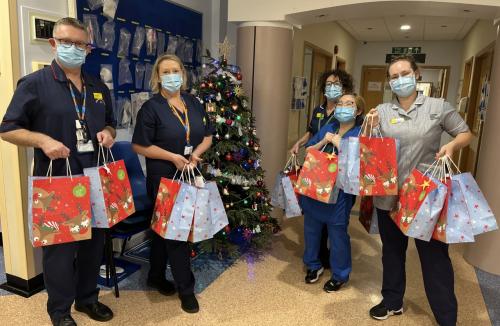 Yarty Ward Gift Bags